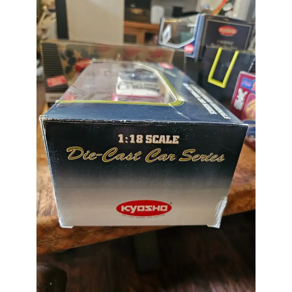 Kyosho Mini Cooper 1275s Rally 1:18 scale - Picture 4 of 6